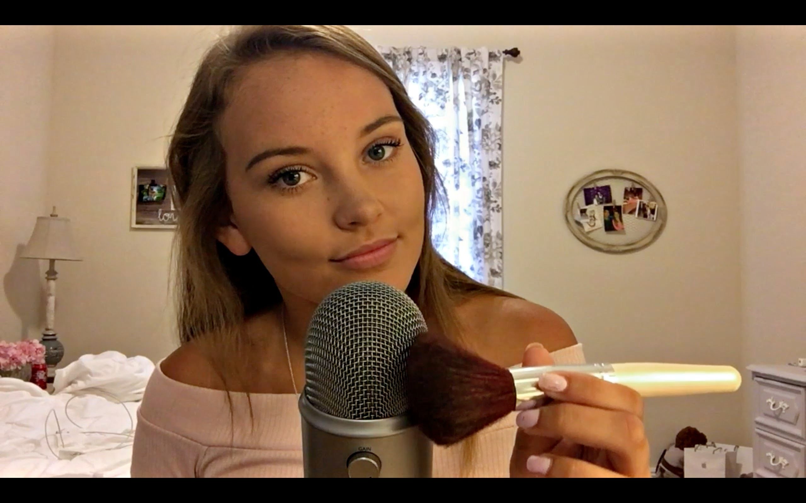 Кто такие ASMR блогеры и как заработать на АСМР видео?